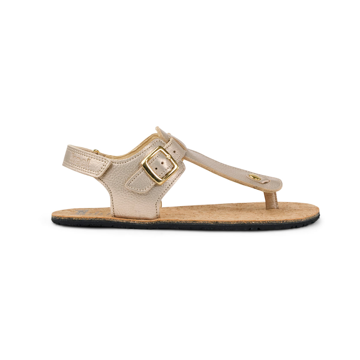 KOEL Barefoot ARIANA Met Champagne