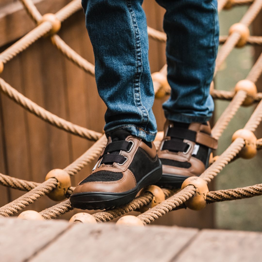 Be Lenka Kids barefoot sneakers - Fluid - Brown & Black 10 OzBarefoot Australia