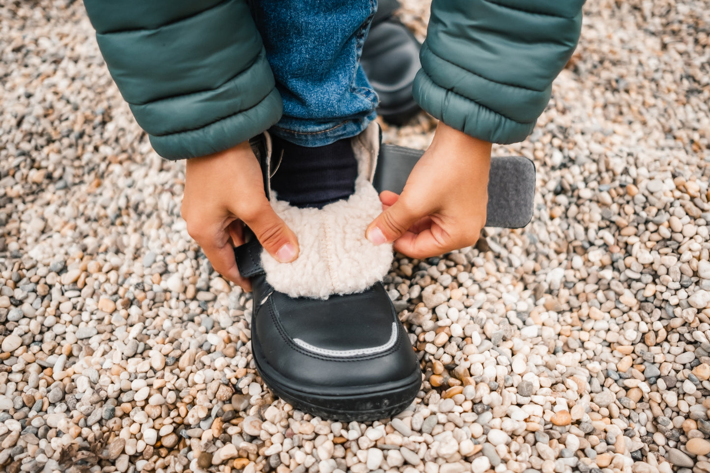 Be Lenka Kids Winter barefoot Be Lenka Panda 2.0 - All Black 10 OzBarefoot Australia