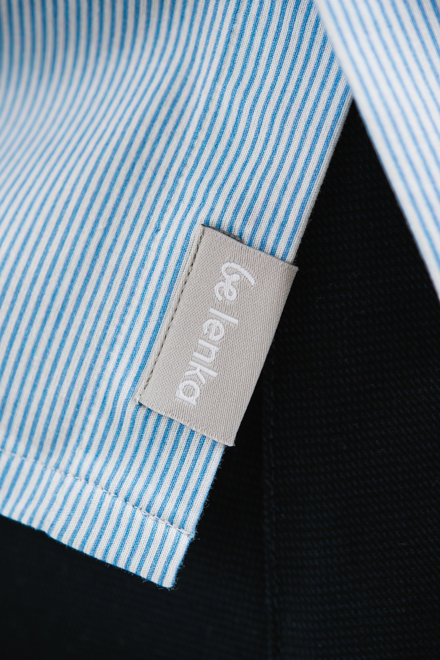Men’s Shirt Slim Be Lenka Essentials - Blue and White 6 OzBarefoot Australia