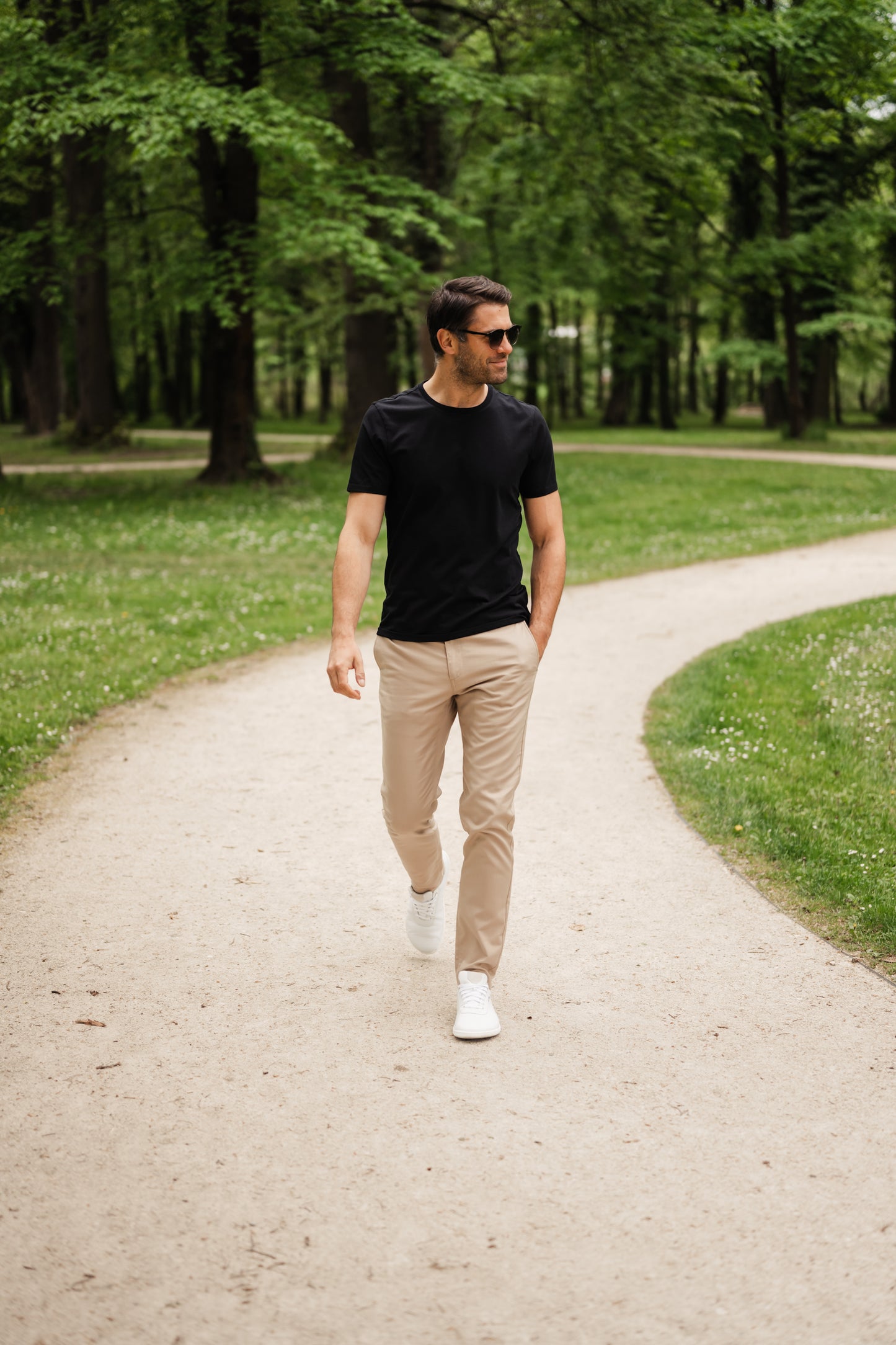 Men’s Round Neck T-shirt Be Lenka Essentials - Jet Black 4 OzBarefoot Australia