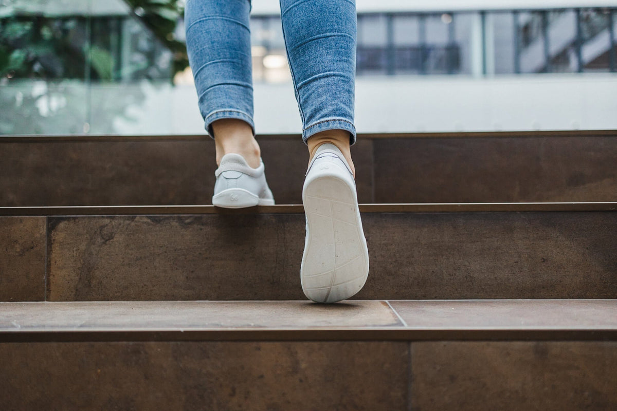 Barefoot Shoes vs. Regular Shoes: The Essential Differences