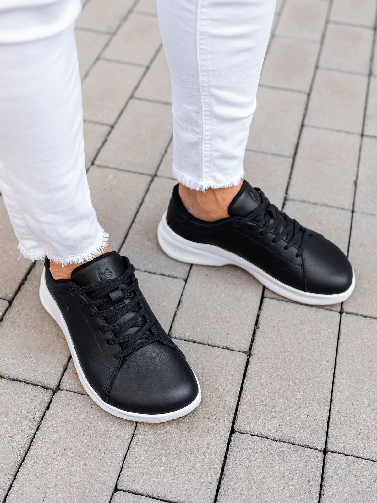Recovery Shoes Be Lenka Streetwise - Black & White (ETA end of August)