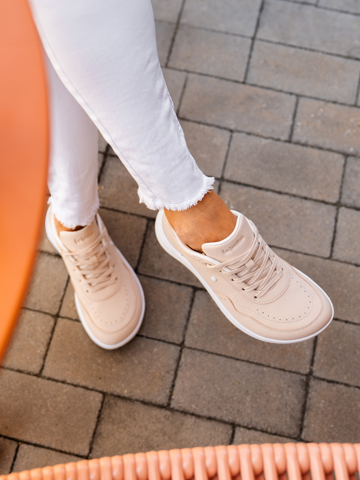 Recovery Shoes Be Lenka Sydney - White & Beige (ETA end of August)